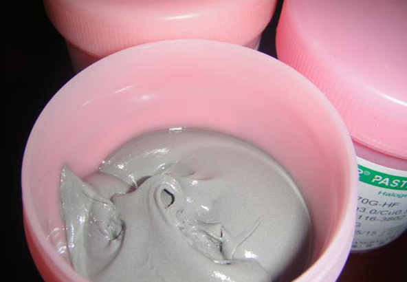 ǧס�o(w��)�U�a����ô�u(m��i)�������X(qi��n)һƿ��